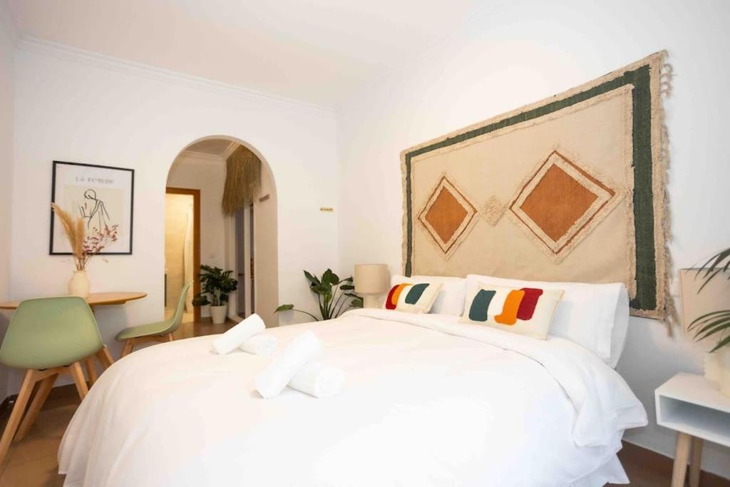Naim Guest House Nerja Exterior photo