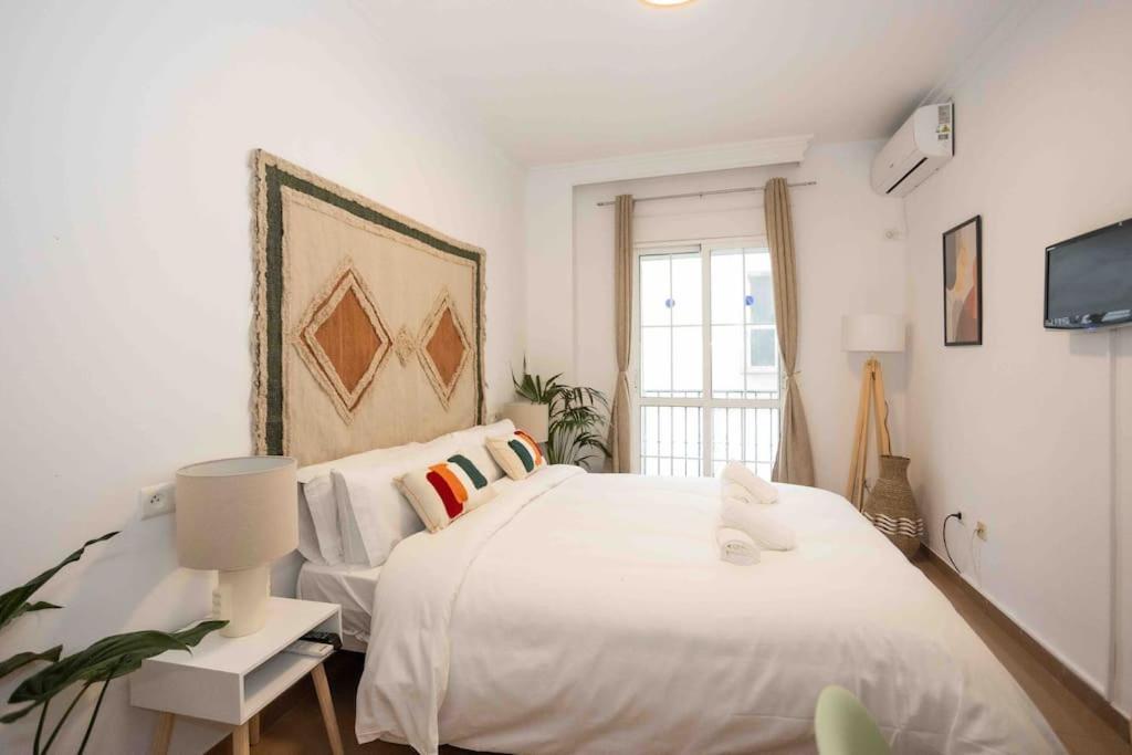Naim Guest House Nerja Exterior photo