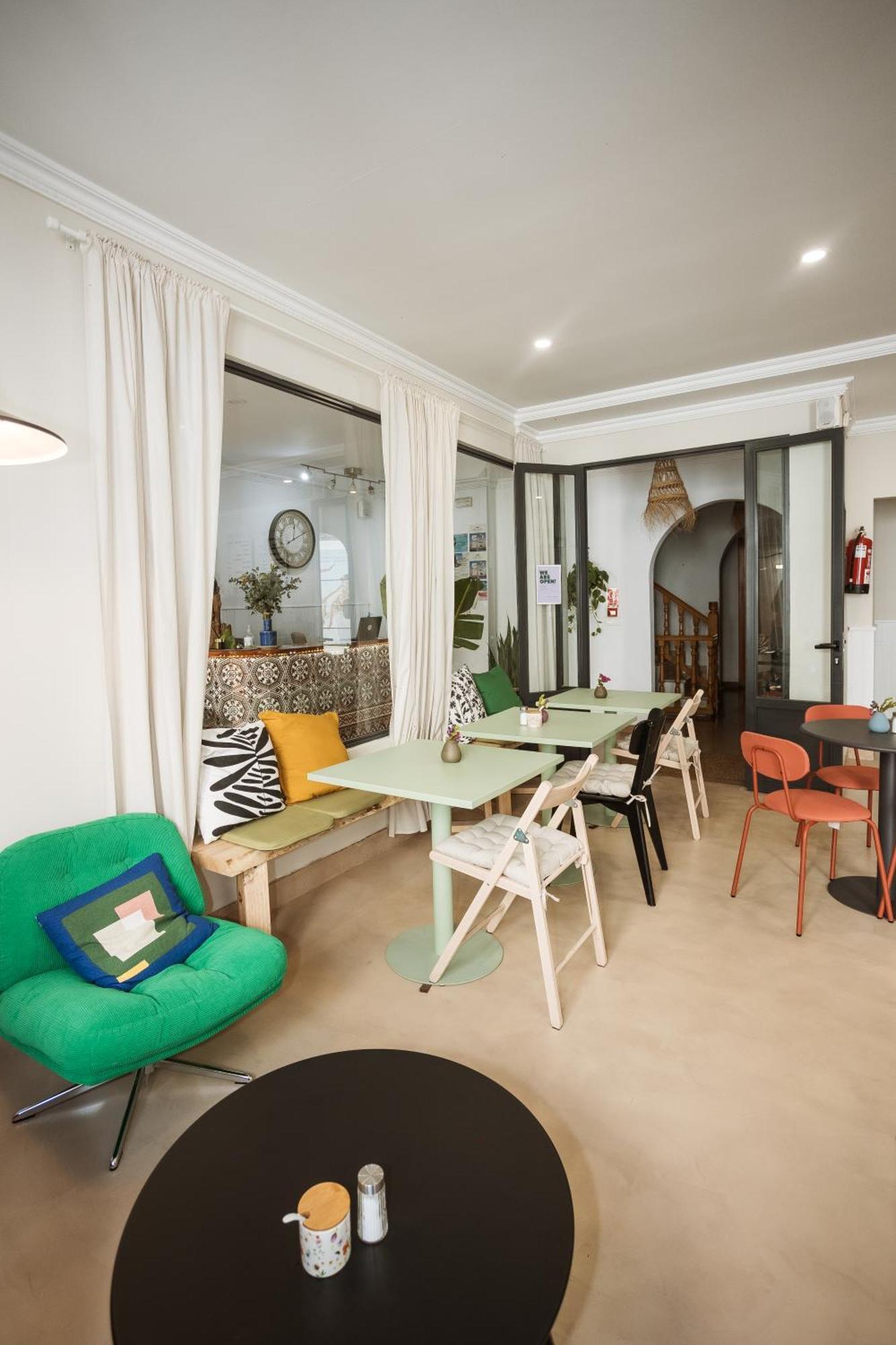 Naim Guest House Nerja Exterior photo